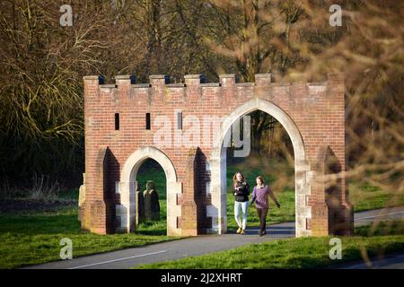 Cottam, Preston, Lancashire. Torbogen am Cottam Way Stockfoto