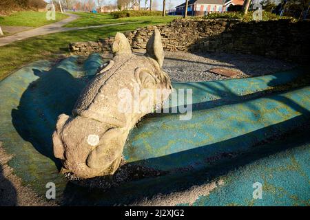 Cottam, Preston, Lancashire. „War Horse to Water“ Village Green Thompson Dagnall Sculptor Stockfoto