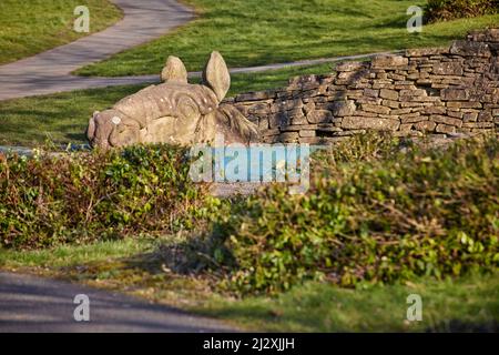 Cottam, Preston, Lancashire. „War Horse to Water“ Village Green Thompson Dagnall Sculptor Stockfoto