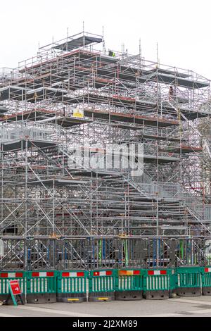 Der Marble Arch Mound, für den 6m GBP für den Bau gebraucht wurden, wird weitere 660.000 GBP für den Abbau brauchen. Aufnahmen vom 29.. März 2022. © Belinda Jiao Stockfoto