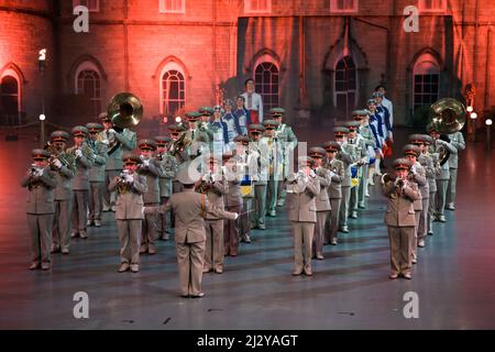 Wetzlar, Deutschland. 12. März 2017. Militärband der ukrainischen Bodentruppen, Kurzform: Militärband Tschernihiv, Ukraine, auf der Musikparade 2017, Marching Band Show in der Rittal-Arena Wetzlar. Kredit: Christian Lademann / LademannMedia Stockfoto