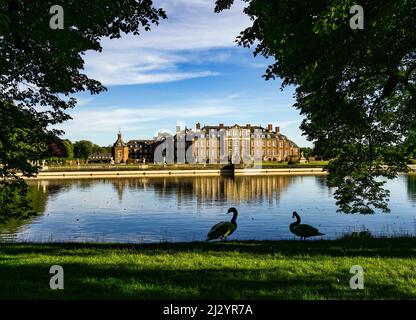 Blick auf das Barockschloss in Nordkirchen an einem Sommer-&#39;s Tag, Kreis Coesfeld; Münsterland; Nordrhein-Westfalen; Deutschland Stockfoto