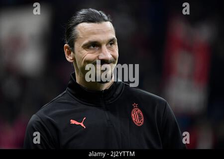 Roma, Italien. 04. April 2022. Zlatan Ibrahimovic aus Mailand während des Fußballspiels Serie A zwischen Mailand und Bologna im Giuseppe-Meazza-Stadion in Mailand (Italien), 4.. April 2022. Foto Andrea Staccioli/Insidefoto Kredit: Insidefoto srl/Alamy Live News Stockfoto