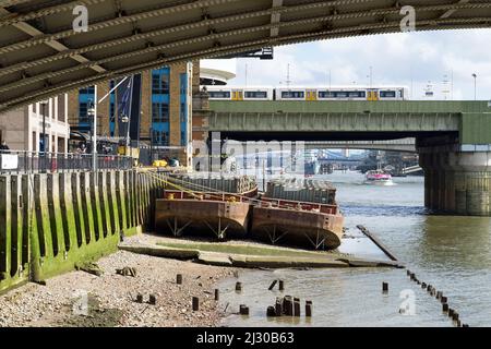 Walbrook Wharf Container Dock. London - 12.. März 2022 Stockfoto