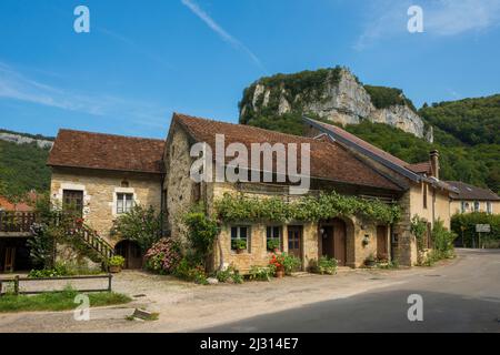 Altes Haus, Les Planches près Arbois, Arbois, Jura, Bourgogne-Franche-Comté, Jura, Frankreich Stockfoto