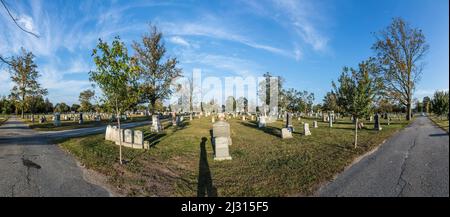 LOWELL, USA - SEP 26, 2017: Besuch der edson Cenetery. Berühmte Menschen wie Jack Keurack sind dort begraben. Stockfoto