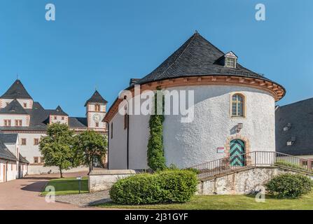 Brunnenhaus im Hof von Schloss Augustusburg, Sachsen, Deutschland Stockfoto
