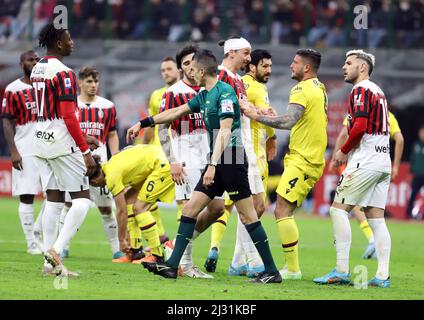 Mailand ITALIEN- 04. April 2020 Stadio G Meazza während der Serie Ein Spiel zwischen AC Mailand und FBC Bologna im Stadio G. Meazza am 4 2022. April in Mailand , Italien. Stockfoto