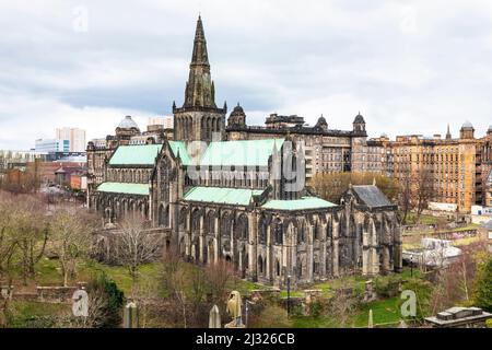 Glasgow Cathedral aus der Necropolis, Glasgow, Schottland, Großbritannien Stockfoto