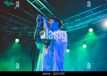 03/04/2022 - die englische Rockband NOTHING BUT DIEBS spielt ihre erste Live-Show nach COVID, live bei Fabrique Milano, Italien. Stockfoto