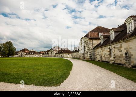 Gärten, Königliche Saline, Saline Royale, UNESCO-Weltkulturerbe, Arc-et-Senans, Doubs, Franche-Comte, Jura, Frankreich Stockfoto