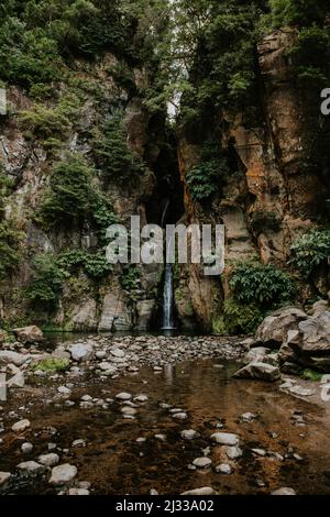 Wasserfall im Paradies, São Miguel Stockfoto