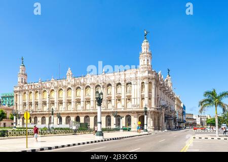 Stadtbild und Nationaltheater Alicia Alonso, Havanna, Kuba Stockfoto