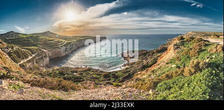 Bay of Whispers an der Küste von Malta Stockfoto