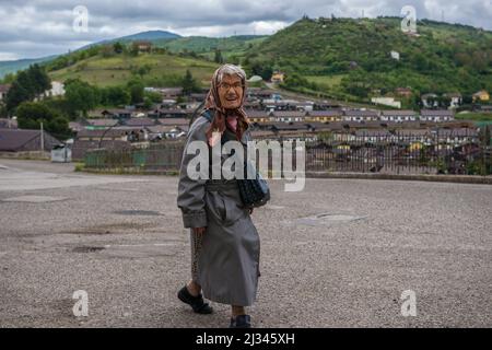 Potenza, Italien 08/04/2017: Bucaletto-Nachbarschaft, provisorische Wohnhäuser nach dem Erdbeben in Irpinia 1980. Mit über 2 Einwohnern. © Andrea Sabbadini Stockfoto