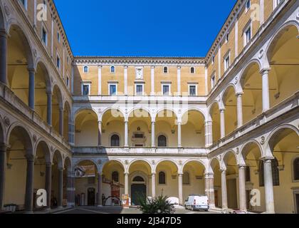 Rom, Palazzo della Cancelleria, Innenhof Stockfoto