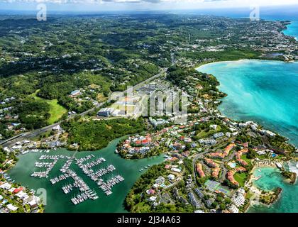 Luftaufnahme von Marina Bas-du-Fort, Pointe-à-Pitre, Grande-Terre, Guadeloupe, Kleinen Antillen, Karibik. Stockfoto