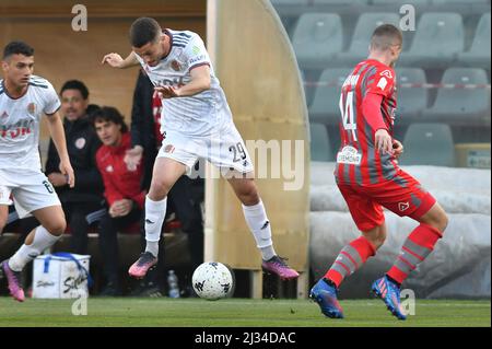 Cremona, Italien. 05. Apr, 2022. simone palombi (alessandria) während des Spiels der US-Cremonesen gegen US-Alessandria in der italienischen Fußballserie B in Cremona, Italien, April 05 2022 Quelle: Independent Photo Agency/Alamy Live News Stockfoto