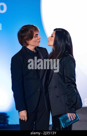 Rom, Italien, 05. April 2022 - Laura Pausini nimmt an der Premiere des Films 'Laura Pausini - Piacere di Conoscerti' in Rom Teil. Credits: Luigi de Pompeis/Alamy Live News Stockfoto