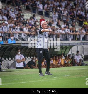 Fortaleza, Brasilien. 05. April 2022. CE - Fortaleza - 04/05/2022 - COPA SOUTH AMERICANA 2022, CEARA X INDEPEDIENTE - Dorival Junior Trainer von Ceara bei einem Spiel gegen Independiente im Stadion Arena Castelao zur Copa Sudamericana 2022 Meisterschaft. Foto: Lucas Emanuel/AGIF Quelle: AGIF/Alamy Live News Stockfoto