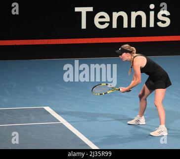 Kopenhagen, Dänemark. 05. April 2022. Tennis: Abschiedsspiel, Frauen, Wozniacki (Dänemark) - Kerber (Deutschland). Caroline Wozniacki in Aktion. Quelle: Steffen TRUMPF/dpa/Alamy Live News Stockfoto