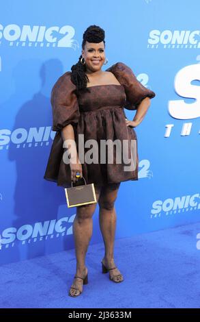 Los Angeles, Kalifornien. 5. April 2022. Natasha Rothwell bei der Ankunft für SONIC THE IGEL 2 Premiere, Regency Village Theater, Los Angeles, CA 5. April 2022. Kredit: Elizabeth Goodenough/Everett Collection/Alamy Live Nachrichten Stockfoto