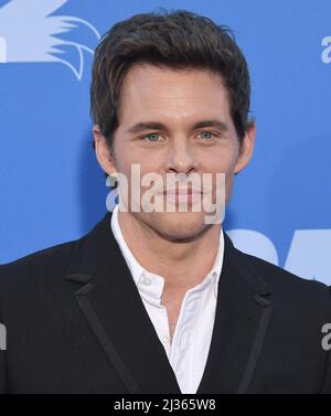 Los Angeles, USA. 05. April 2022. James Marshden kommt bei der SONIC THE IGEL 2 Los Angeles Premiere im Regency Village Theatre in Westwood, CA am Dienstag, dem 5. April 2022. (Foto: Sthanlee B. Mirador/Sipa USA) Quelle: SIPA USA/Alamy Live News Stockfoto