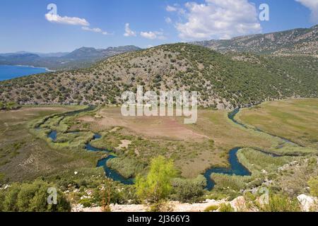 Idyllischer Flusslauf bei Kemer, Lykia, Türkei, Mittelmeer Stockfoto