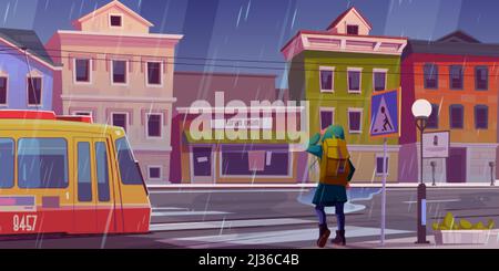 Regen auf der Stadtstraße mit Häusern, Straßenbahn und Fußgänger, die vor dem Fußgängerüberweg warten. Vektor-Cartoon-Illustration der Stadt mit Gebäuden, Straßenbahn und Stock Vektor