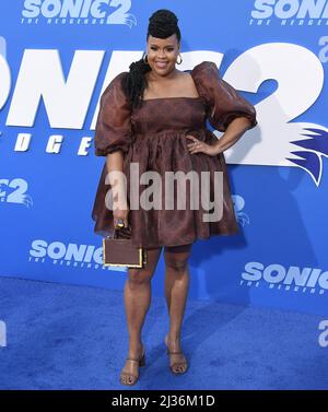 Los Angeles, USA. 05. April 2022. Natasha Rothwell kommt im SONIC THE IGEL 2 Los Angeles Premiere im Regency Village Theater in Westwood, CA am Dienstag, 5. April 2022. (Foto: Sthanlee B. Mirador/Sipa USA) Quelle: SIPA USA/Alamy Live News Stockfoto