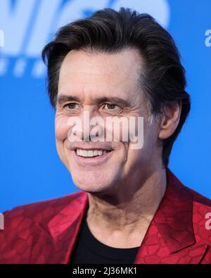 WESTWOOD, LOS ANGELES, KALIFORNIEN, USA - 05. APRIL: Der kanadisch-amerikanische Schauspieler Jim Carrey kommt zur Premiere von „Sonic the Hedgehog 2“ in Los Angeles, die am 5. April 2022 im Regency Village Theatre in Westwood, Los Angeles, Kalifornien, USA, stattfand. (Foto von Xavier Collin/Image Press Agency) Stockfoto