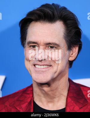 WESTWOOD, LOS ANGELES, KALIFORNIEN, USA - 05. APRIL: Der kanadisch-amerikanische Schauspieler Jim Carrey kommt zur Premiere von „Sonic the Hedgehog 2“ in Los Angeles, die am 5. April 2022 im Regency Village Theatre in Westwood, Los Angeles, Kalifornien, USA, stattfand. (Foto von Xavier Collin/Image Press Agency) Stockfoto