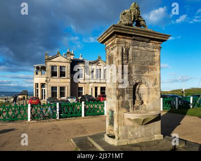 Playfair Memorial und der Royal and Ancient Golf Club Golf Place St Andrews Fife Scotland Stockfoto