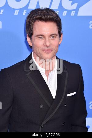 Los Angeles, Ca. 05. April 2022. James Marsden nimmt an der Premiere von „Sonic the Hedgehog 2“ in Los Angeles am 05. April 2022 im Regency Village Theatre in Los Angeles, Kalifornien, Teil. Kredit: Jeffrey Mayer/Jtm Fotos/Media Punch/Alamy Live News Stockfoto