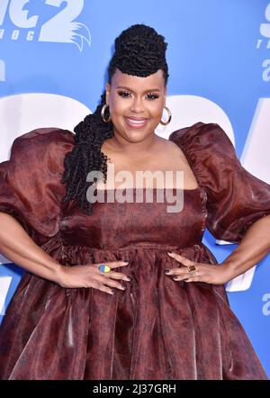 Los Angeles, Ca. 05. April 2022. Natasha Rothwell nimmt an der Premiere von „Sonic the Hedgehog 2“ in Los Angeles am 05. April 2022 im Regency Village Theatre in Los Angeles, Kalifornien, Teil. Kredit: Jeffrey Mayer/Jtm Fotos/Media Punch/Alamy Live News Stockfoto