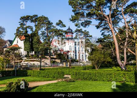 ZINNOWITZ, DEUTSCHLAND - APR 20, 2014: Berühmte Badeorte im alten kaiserlichen KURORT Zinnowitz. Stockfoto