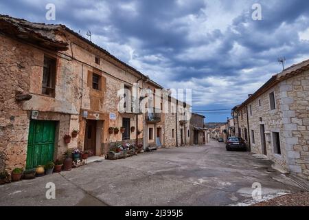 Maderuelo ist ein schönes und mittelalterliches Dorf in der Provinz Segovia, Spanien Stockfoto