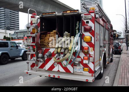 Ein Feuerwehrauto auf der Straße von Burnaby Stockfoto