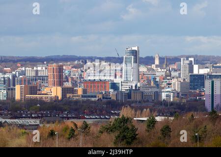 Blick auf das Stadtzentrum von Leeds. Bridgewater Place ist das 2. höchste Gebäude seit dem Bau des Altus House. Stockfoto