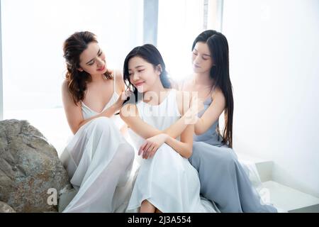 Gruppenfoto der edlen und modischen chinesischen weiblichen Modelle - Stock Foto Stockfoto