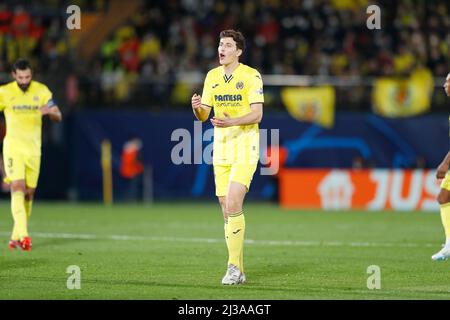 Vila-Real, Spanien. 6. April 2022. Pau Torres (Villarreal) Fußball/Fußball : UEFA Champions League Viertelfinale 1.-Leg-Spiel zwischen Villarreal CF 1-0 FC Bayern München im Estadio de la Ceramica in Vila-Real, Spanien . Quelle: Mutsu Kawamori/AFLO/Alamy Live News Stockfoto