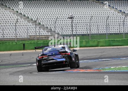 Hockenheim, Deutschland. 06. April 2022. 6.. April 2022, Hockenheimring, Hockenheim, DTM-Testfahrten 2022, Hockenheimring, 5.. - 06.04.2022. April, im Bild Esteban Muth, Walkenhorst Motorsport Quelle: dpa/Alamy Live News Stockfoto