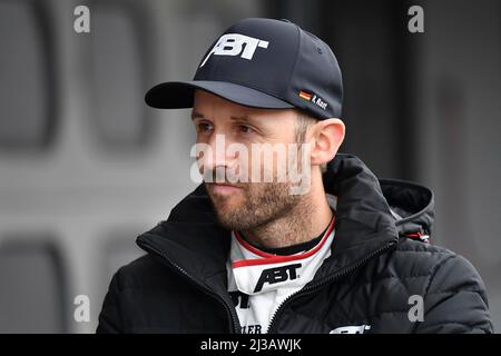 Hockenheim, Deutschland. 06. April 2022. 6.. April 2022, Hockenheimring, Hockenheim, DTM-Testfahrten 2022, Hockenheimring, 5.. - 06.04.2022. April, im Bild Rene Rast, Abt Sportsline Credit: dpa/Alamy Live News Stockfoto