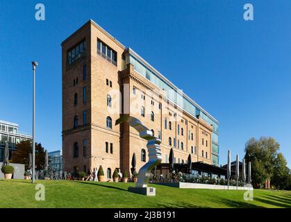 Rohmühle, Bürogebäude und Restaurant, ehemalige Portland-Zementfabrik, Stadtteil Bonner Bogen, Bonn, Rheinland, Nordrhein-Westfalen Stockfoto