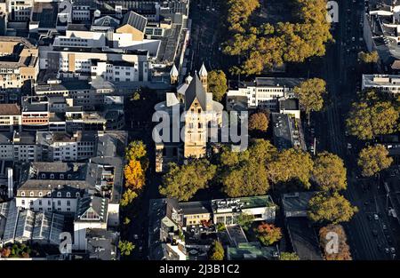 Romanische Stiftskirche St. Apostel, Neumarkt, Köln, Rheinland, Nordrhein-Westfalen, Deutschland Stockfoto