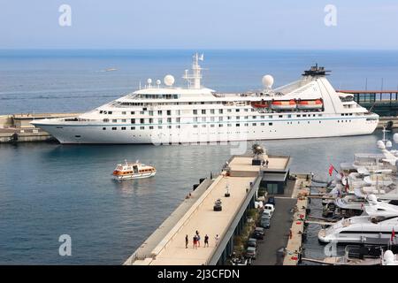 Das Kreuzschiff Star Breeze (ehemals Seabourn Spirit) in Monaco Monte Carlo, Windstar Cruises Stockfoto