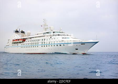 Das Kreuzschiff Star Breeze (ehemals Seabourn Spirit) in Monaco Monte Carlo, Windstar Cruises Stockfoto