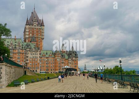 Fairmont Le Château Frontenac Dusk, luxuriöse grand Hotel Chateau Frontenac, National Historic Site of Canada. Alten Quebec Stadt, Quebec, Kanada. Ville Stockfoto