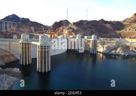 Hoover Dam Intake Towers Stockfoto