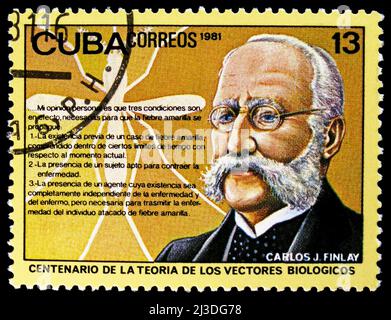 MOSKAU, RUSSLAND - 26. MÄRZ 2022: Die in Kuba gedruckte Briefmarke zeigt das Porträt Carlos Finlays, um 1981 Stockfoto